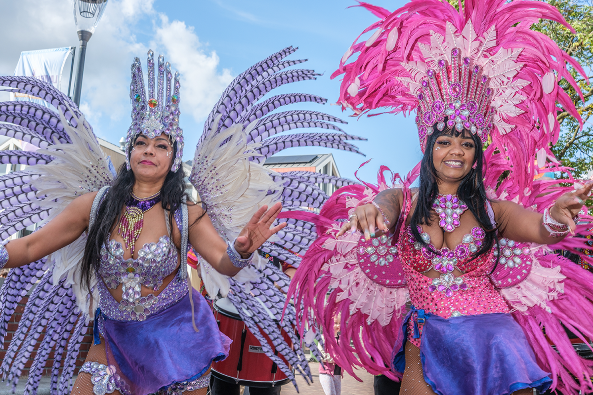 Caribische dans tijdens Ontmoet de Wereld