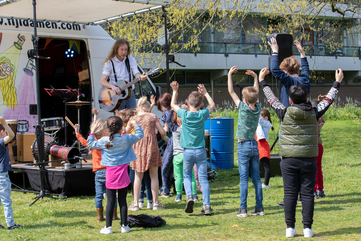 Activiteit in de wijk - door Anco van den Berg