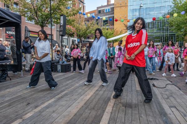 Gratis K-pop dansworkshops