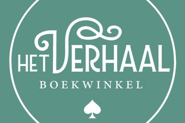 Kristalkoor treedt op in boekhandel Het Verhaal
