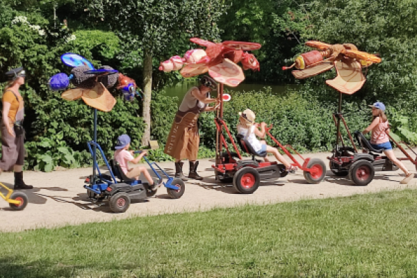 Skelters op het plein (4+)