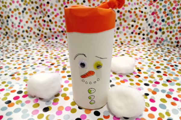 DIY-Knutseltafel: Sneeuwbal katapult maken