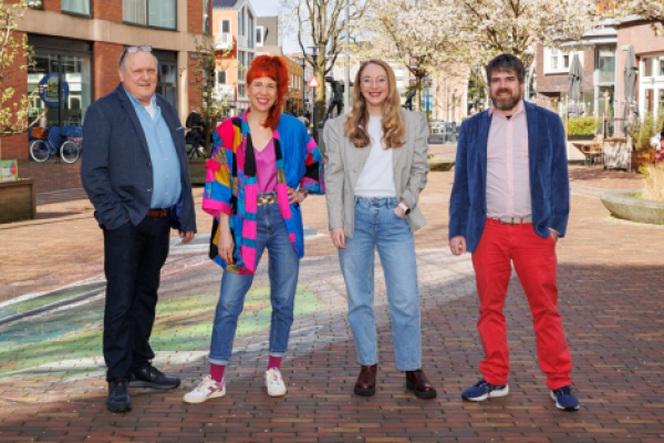 Keuze nieuwe stadsdichters in Cultureel Café