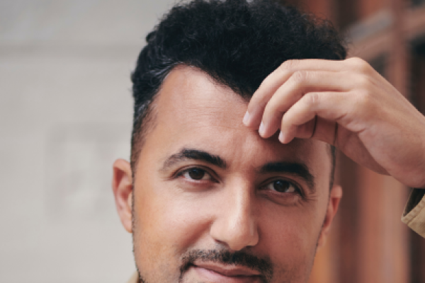 Eus – De Klassenmigrant - Özcan Akyol