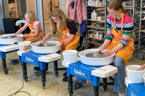 Pottenbakken voor kinderen